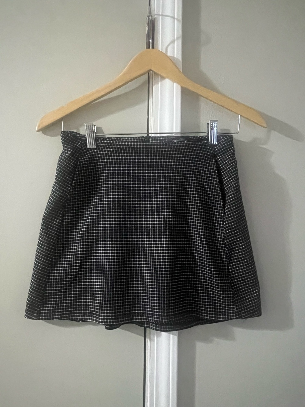 Originality Women’s Black Check A-Line Mini Skirt, Size Small, Pockets